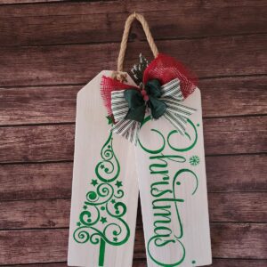 Christmas Tags (Green/White Stain)